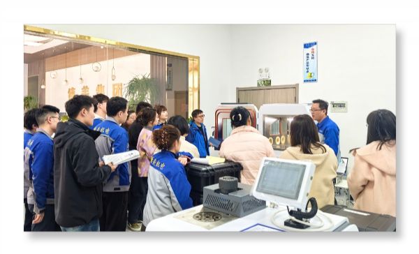 精進(jìn)技能，共筑品質(zhì)——公司開展溫濕度檢定箱、黑體輻射源等產(chǎn)品專題培訓(xùn)